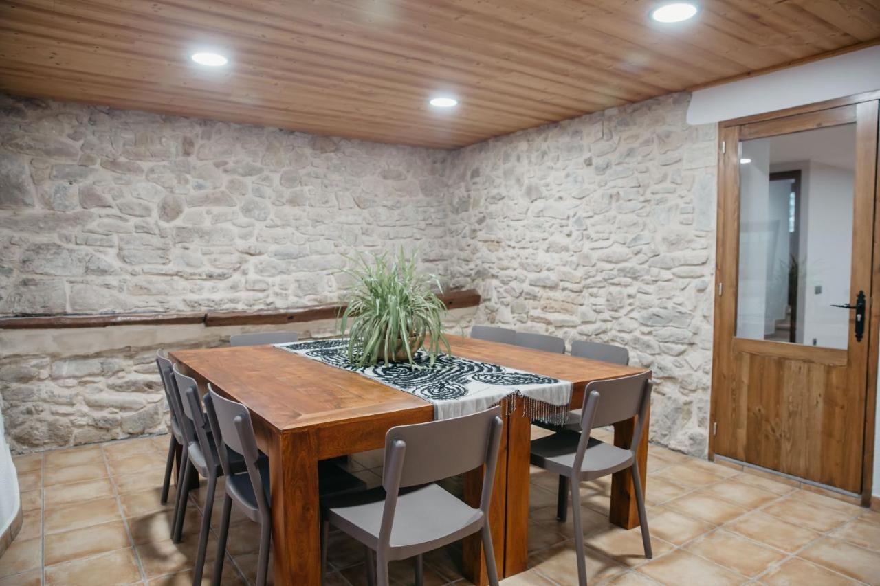 Apartaments Rurals Cala Palmira Alpens Ngoại thất bức ảnh